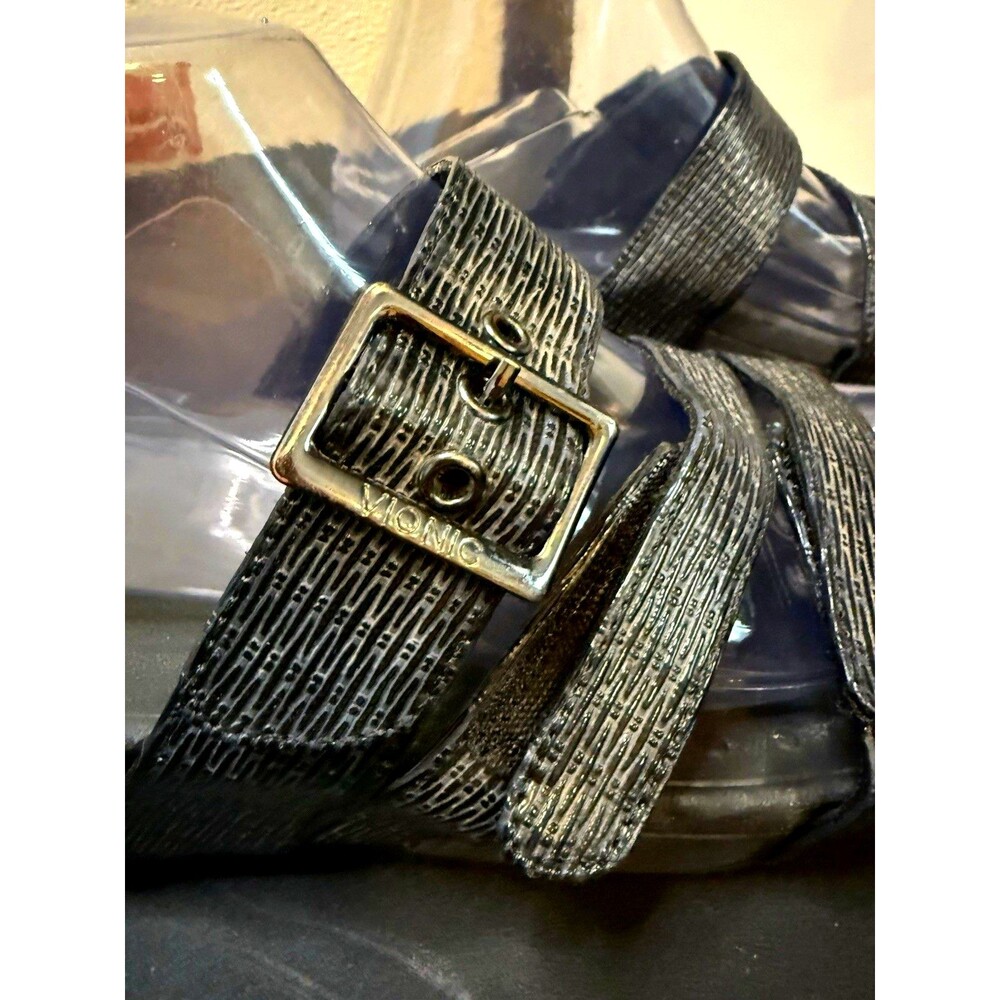 Vionic Women's Lizard Skin Wedge Sandals Size 8 1/2  Black Rio EUC - Picture 3 of 8